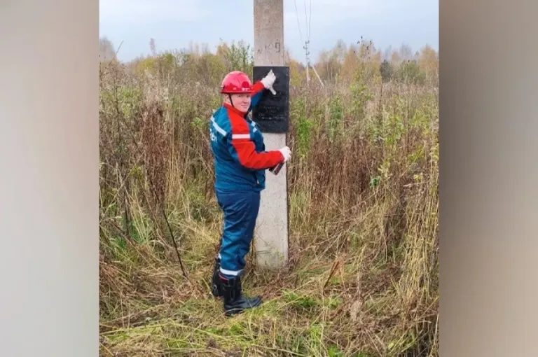 Электромонтёр Мария Захарова советует молодёжи идти в энергетику