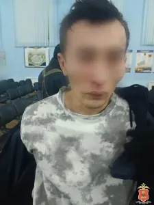 В Твери задержали закладчика с почти килограммом наркотиков