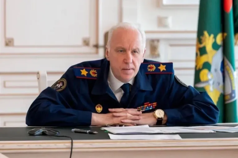 Бастрыкин взял на контроль поиск самокатчика, сбившего ребёнка в Твери