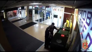 В Кашине гость украл 12 тысяч рублей у приютившей его хозяйки